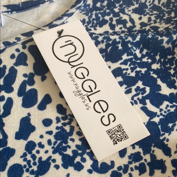 Blue and White Patterned Dress - Picture 7 of 7